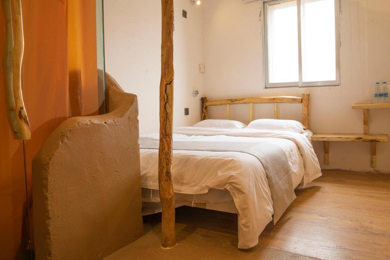 Right Here Hotel Dunhuang Extérieur photo