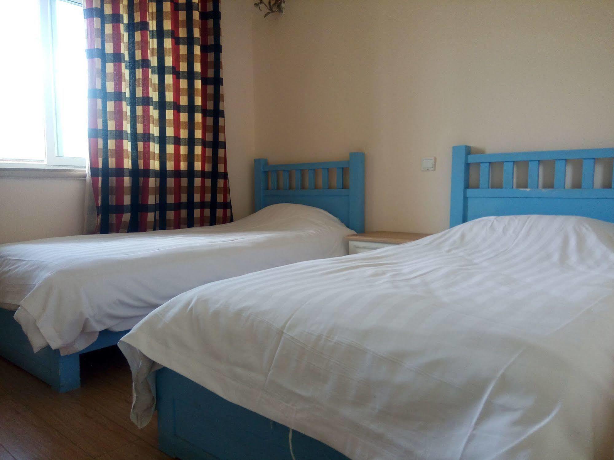 Right Here Hotel Dunhuang Extérieur photo