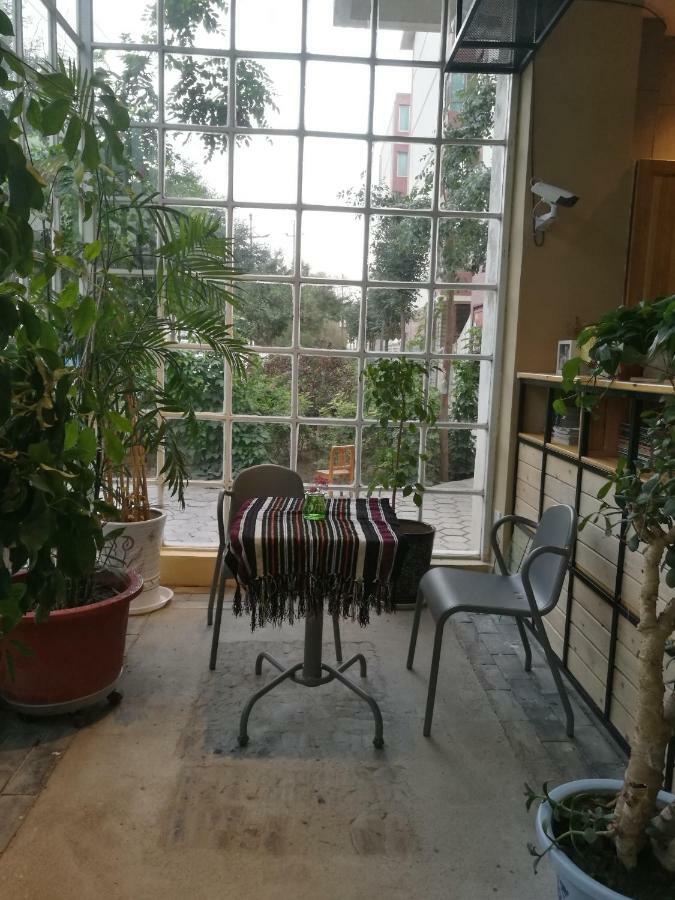Right Here Hotel Dunhuang Extérieur photo