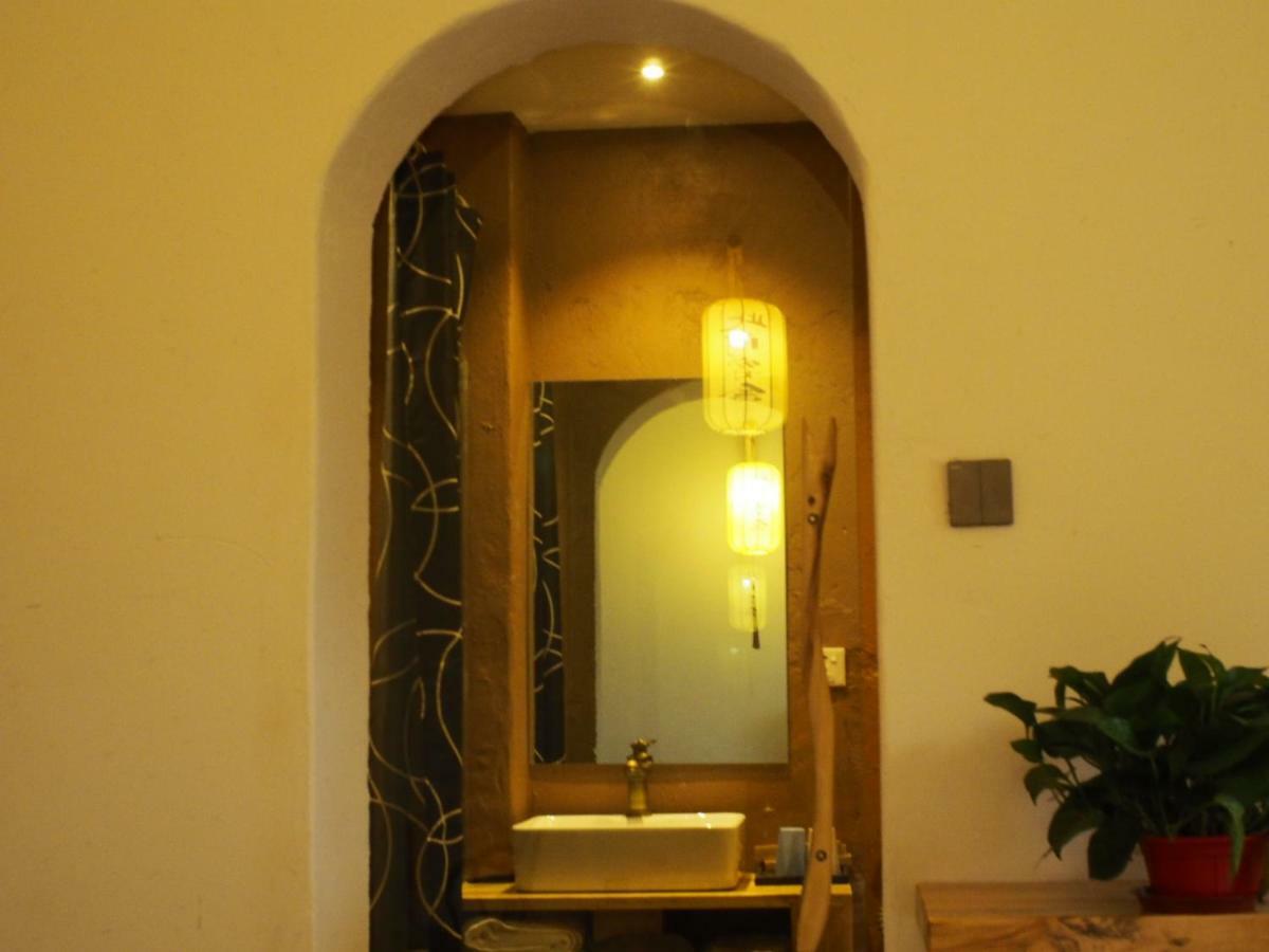 Right Here Hotel Dunhuang Extérieur photo