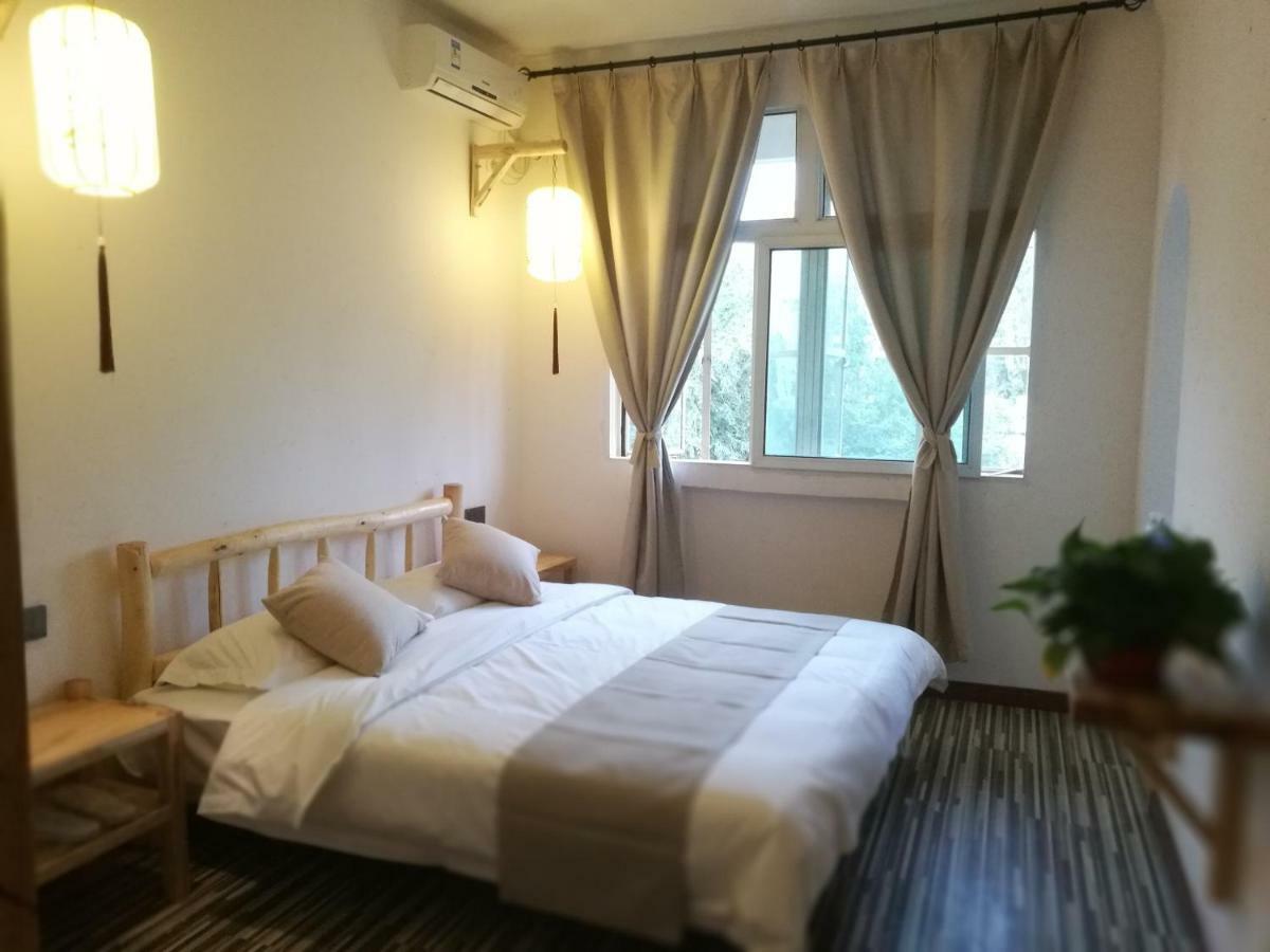 Right Here Hotel Dunhuang Extérieur photo