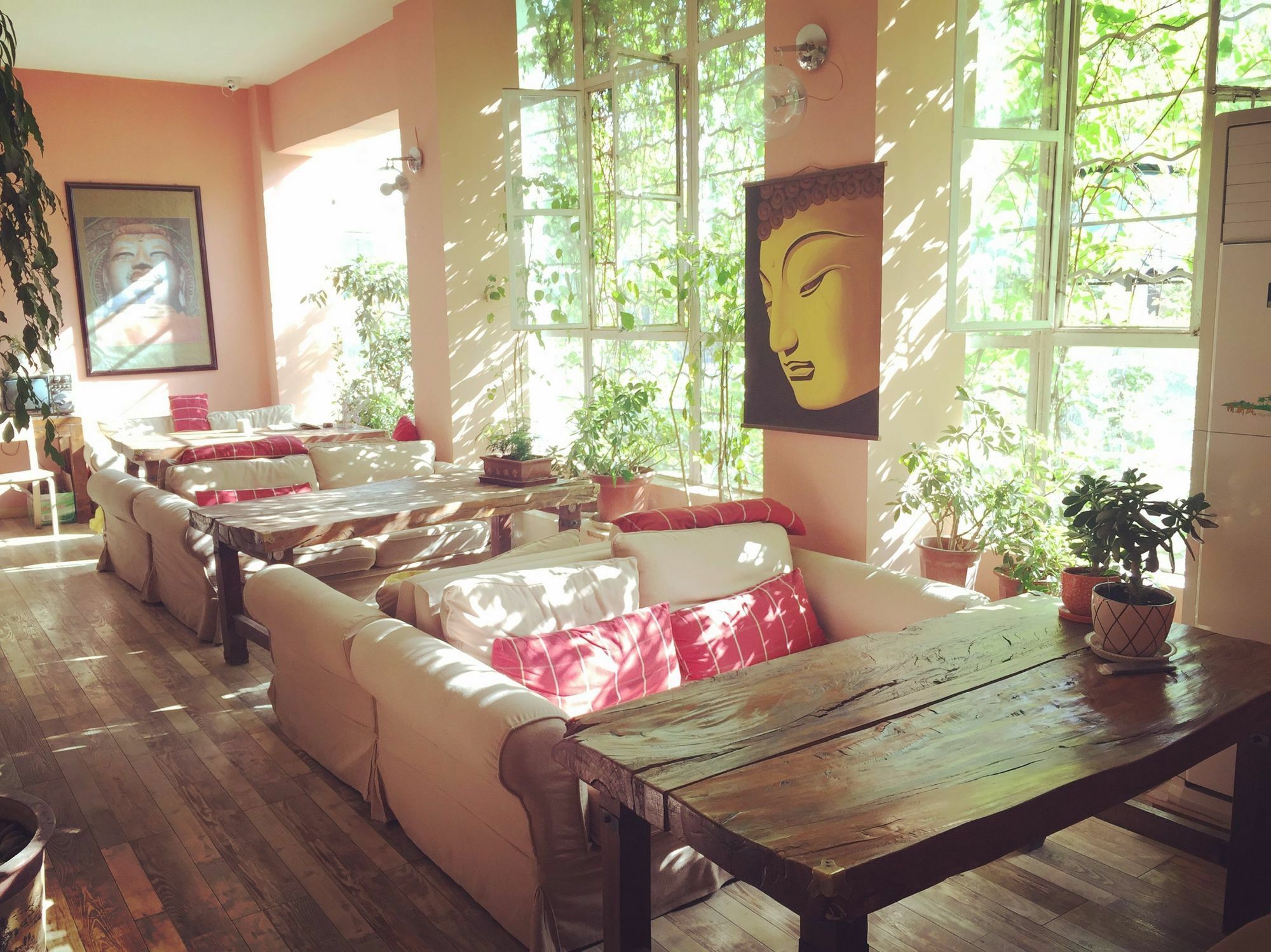 Right Here Hotel Dunhuang Extérieur photo